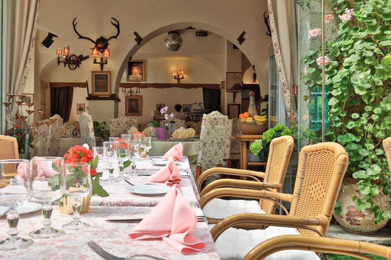 Logis Le Relais Imperial Hotel Saint-Vallier-de-Thiey Exterior foto